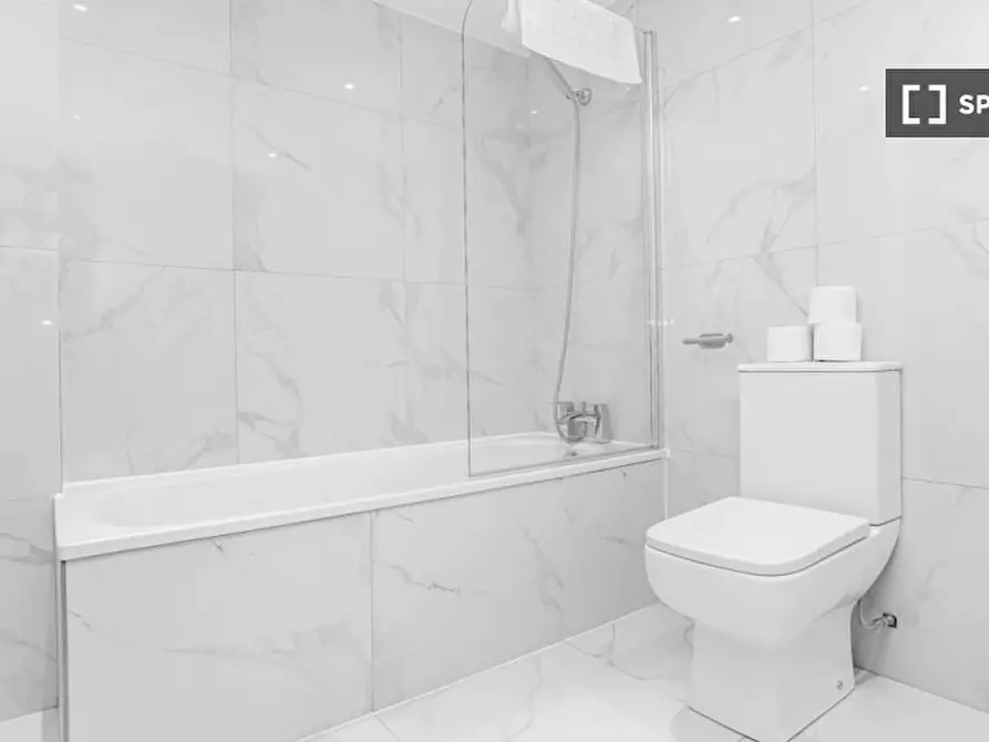 Immagine 6 di Appartamento in affitto  in flat a a Tottenham
