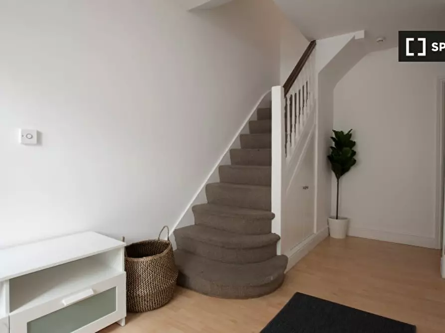 Immagine 12 di Camera condivisa in affitto  in Thirsk Road a Merton