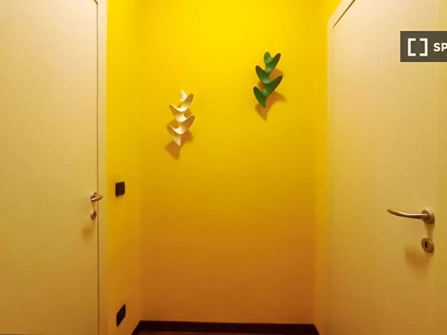 Immagine 6 di Ufficio in affitto  in Via Desenzano a Milano