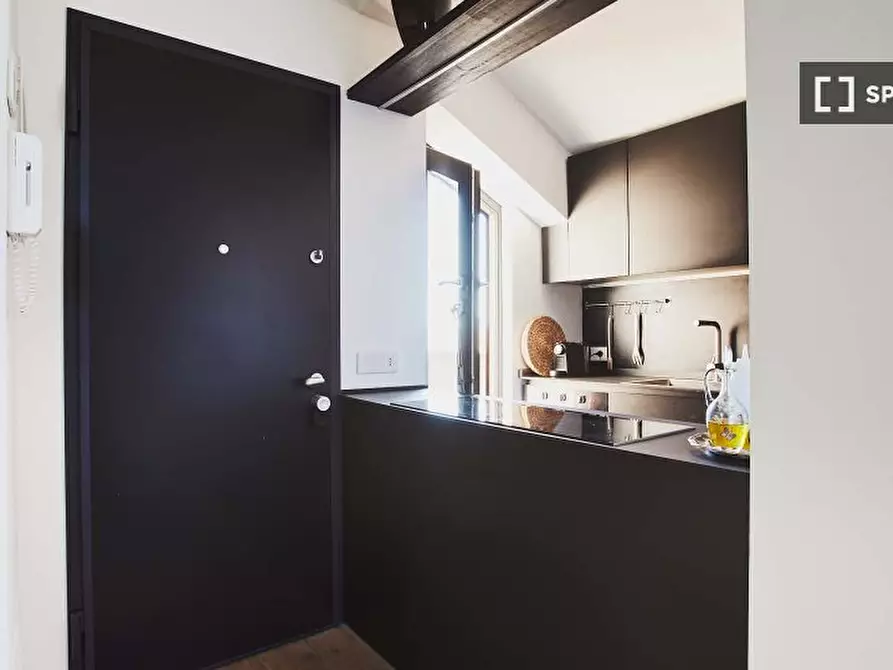 Immagine 10 di Appartamento in affitto  in Via Conca del Naviglio a Milano