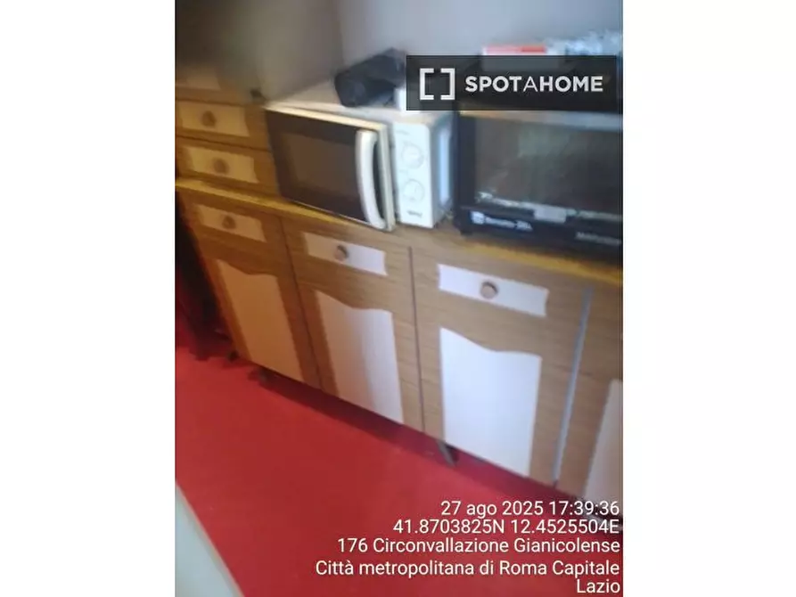Immagine 6 di Camera condivisa in affitto  in Circonvallazione Gianicolense a Roma