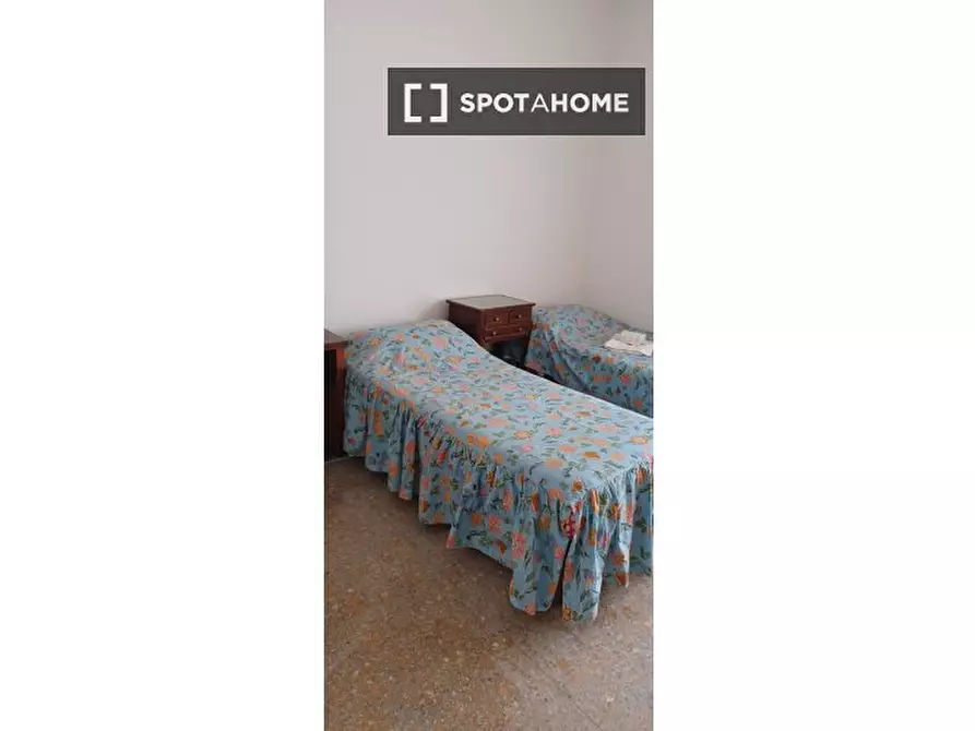 Immagine 11 di Appartamento in affitto  in Via Marcantonio Bragadin a Roma