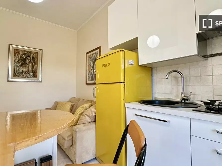 Immagine 17 di Ufficio in affitto  in Via Monte S. Savino a Roma