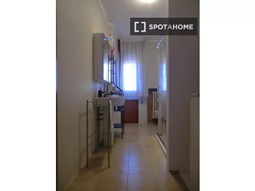 Immagine 19 di Camera condivisa in affitto  in via Vecchia a Padova