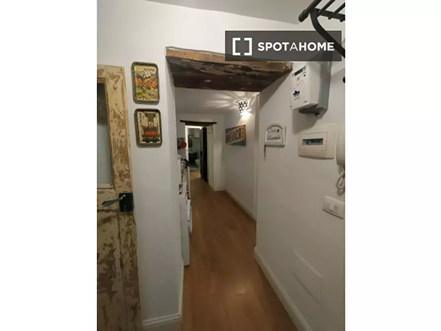 Immagine 5 di Appartamento in affitto  in Vico Belledonne a Chiaia a Napoli