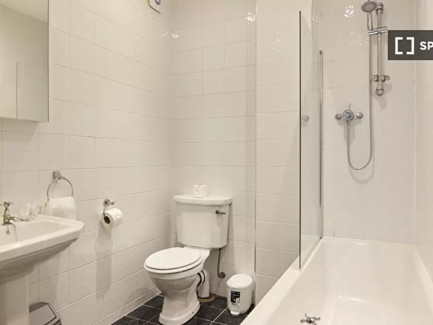 Immagine 19 di Appartamento in affitto  in Tufnell Park Road a Islington