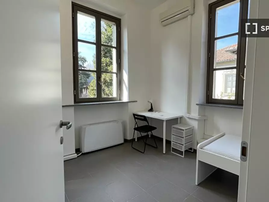 Immagine 6 di Camera condivisa in affitto  in Via Garegnano a Milano