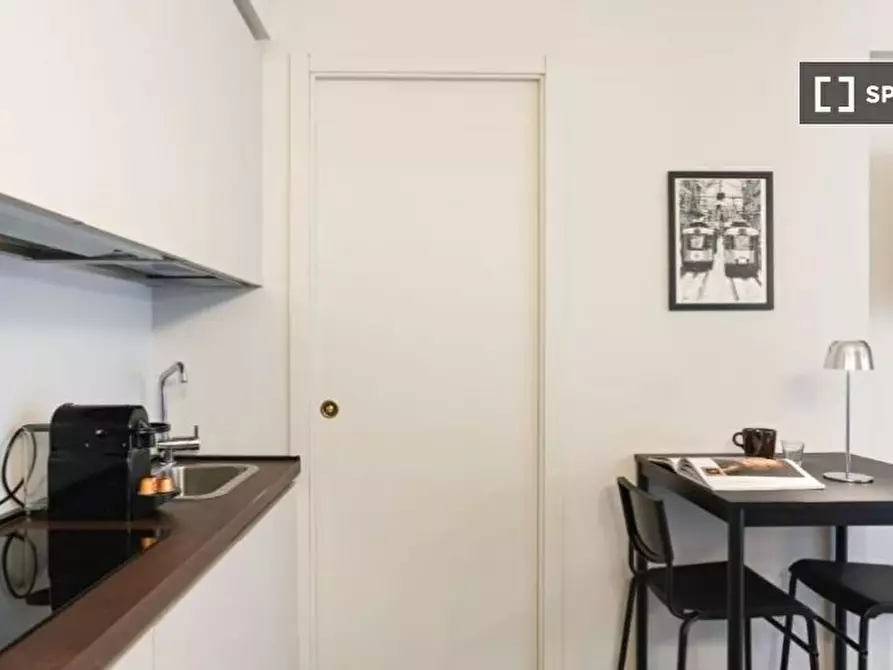 Immagine 8 di Camera condivisa in affitto  in Via Accademia Albertina a Torino