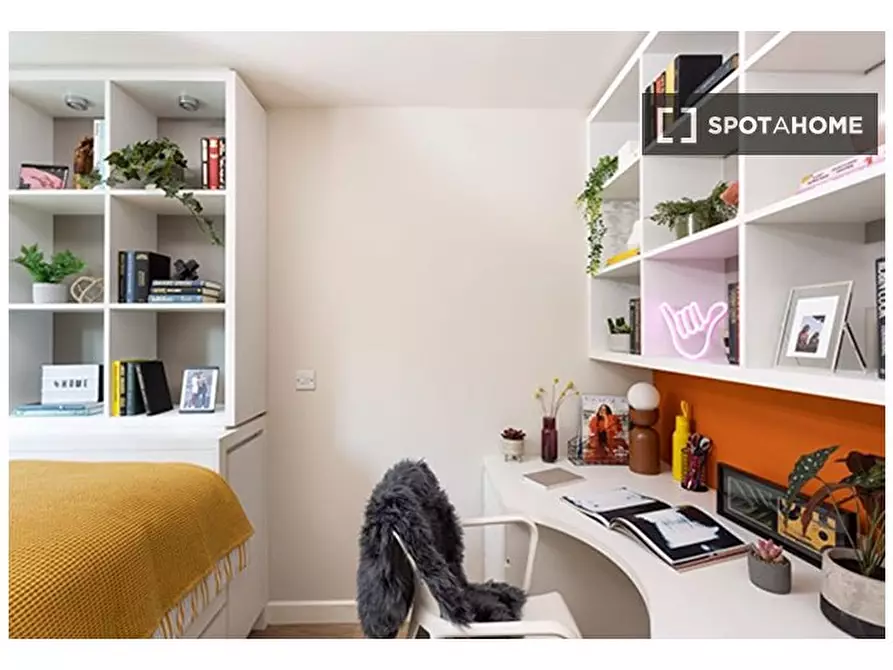 Immagine 8 di Residence in affitto  in Leman St a Poplar