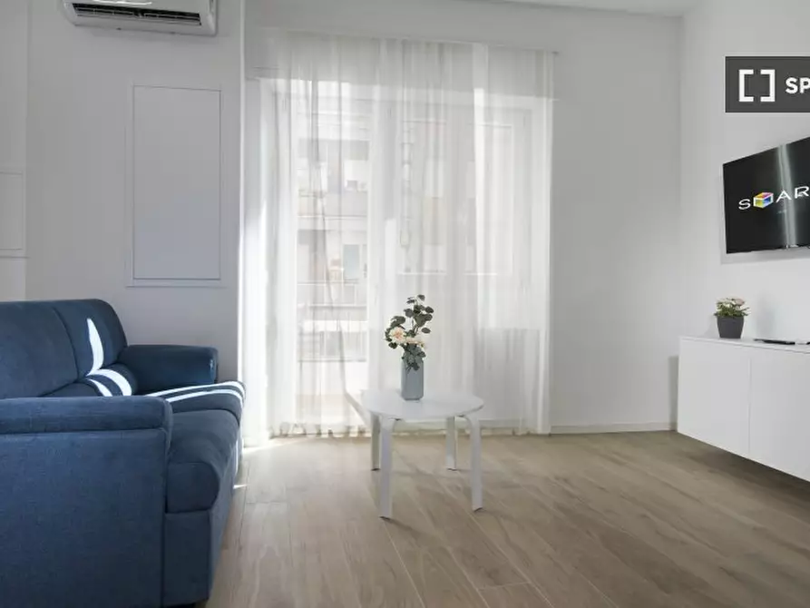 Immagine 9 di Appartamento in affitto  in Viale Giustiniano Imperatore a Roma