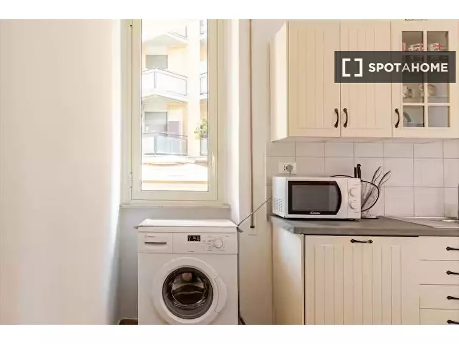 Immagine 10 di Appartamento in affitto  in Viale di Trastevere a Roma