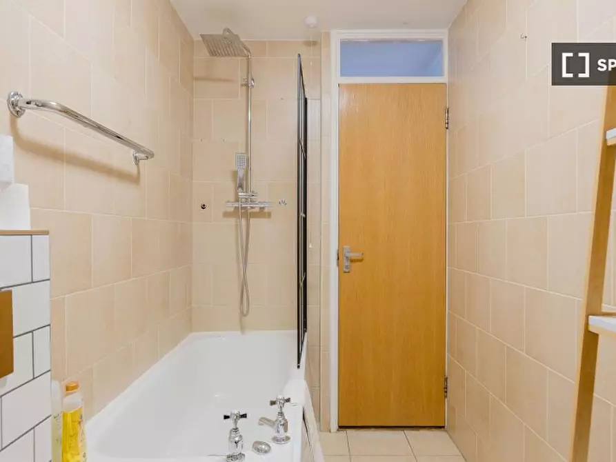 Immagine 12 di Appartamento in affitto  in Brodlove Ln a Poplar