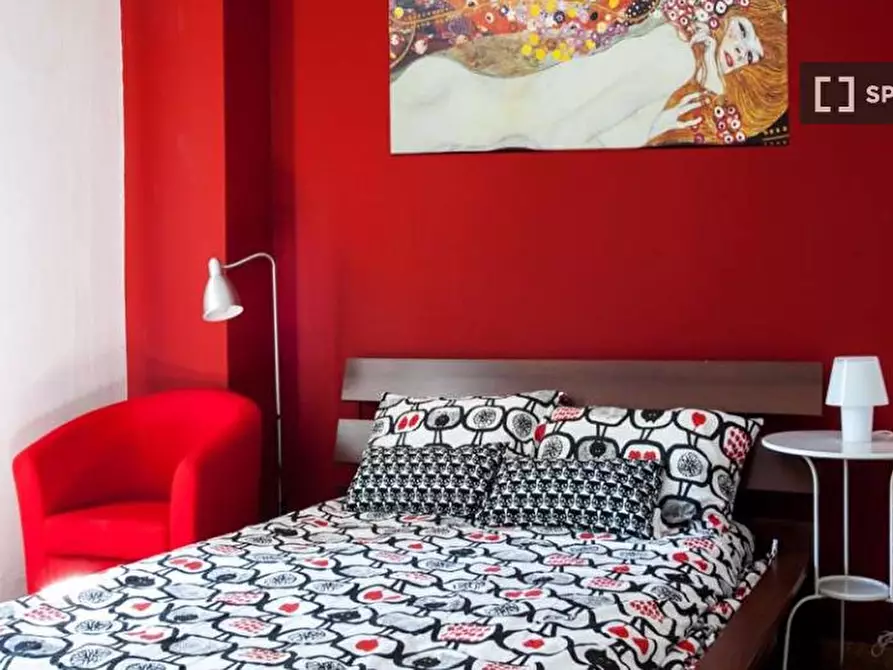 Immagine 1 di Camera condivisa in affitto  in Via Donato Creti a Bologna