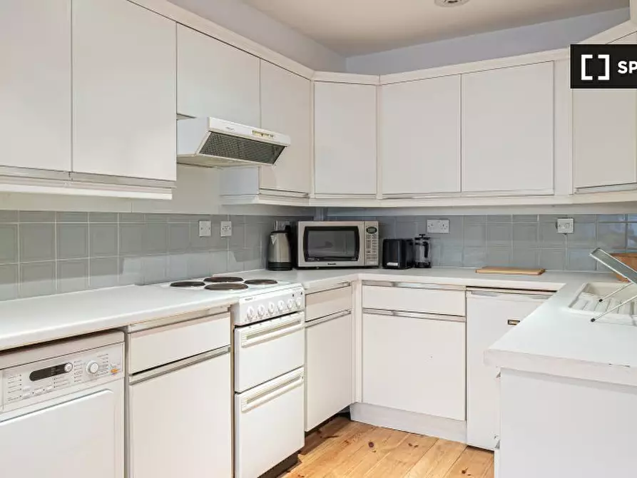 Immagine 6 di Appartamento in affitto  in Kent Terrace a Camden Town