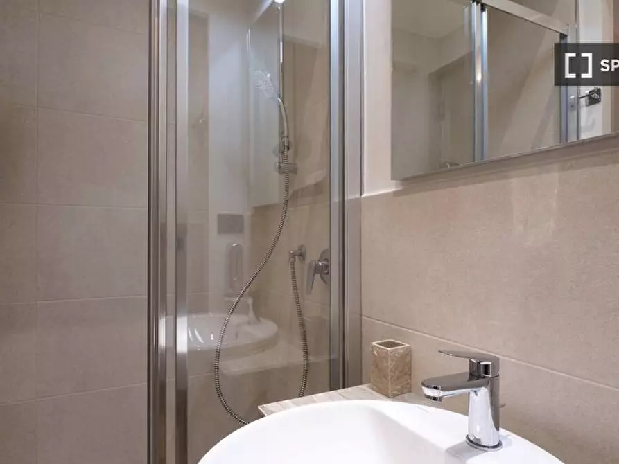 Immagine 6 di Ufficio in affitto  in Via Paolo Frisi a Milano