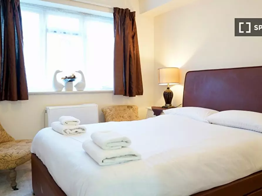 Immagine 4 di Appartamento in affitto  in Lawrie Park Rd a Lewisham