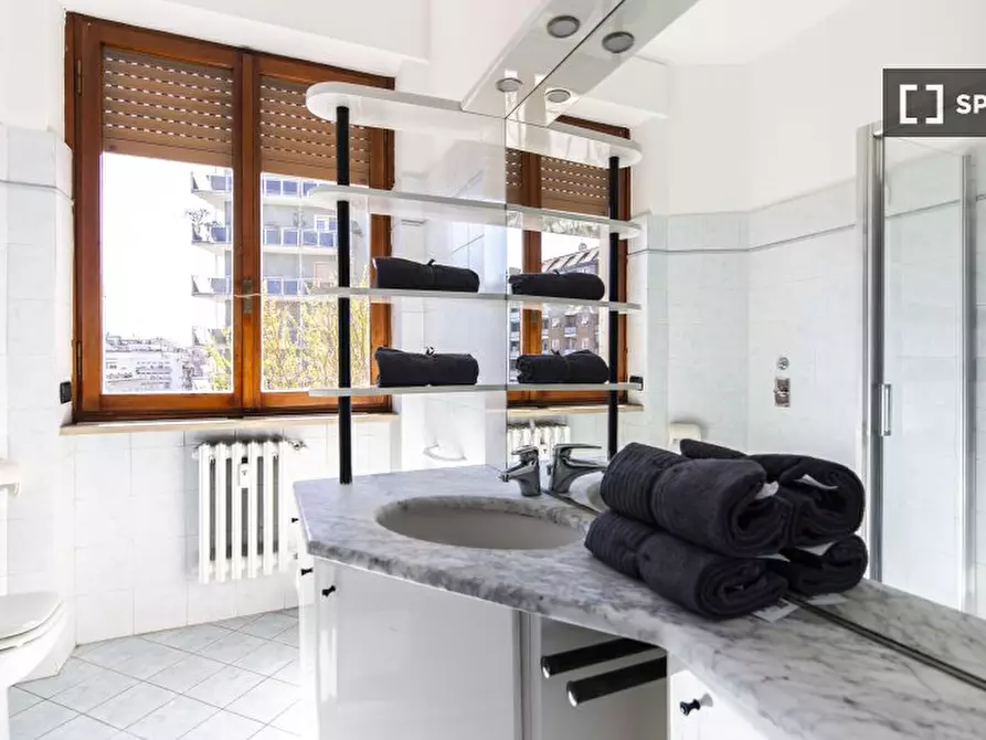 Immagine 12 di Camera condivisa in affitto  in Via Melchiorre Gioia a Milano