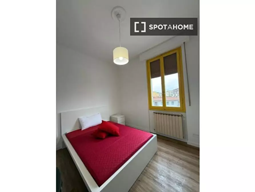 Immagine 3 di Camera condivisa in affitto  in Piazza di S. Jacopino a Firenze