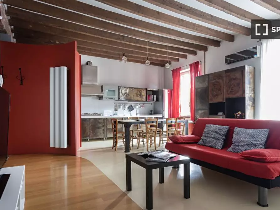 Immagine 1 di Appartamento in affitto  in Via Pastrengo a Milano