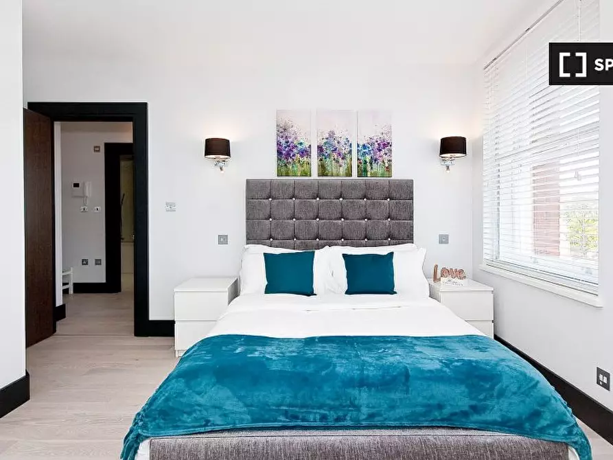 Immagine 8 di Appartamento in affitto  in Flat Heinze Building a Islington