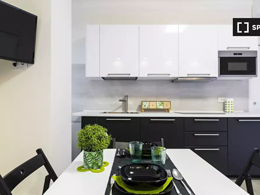 Immagine 5 di Appartamento in affitto  in Largo Promessi Sposi a Milano