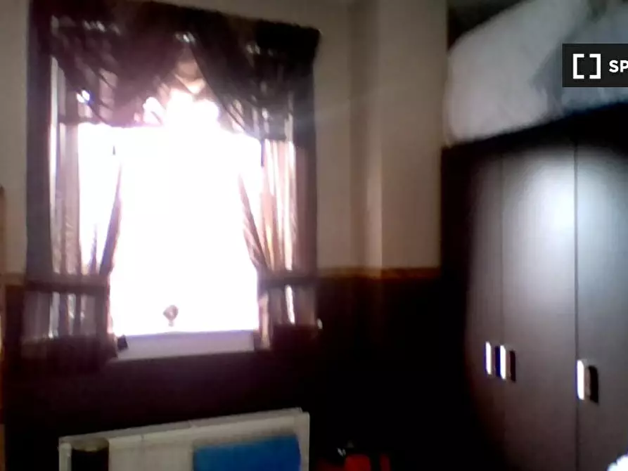 Immagine 7 di Camera condivisa in affitto  in burdiehouse avenue a Moredun