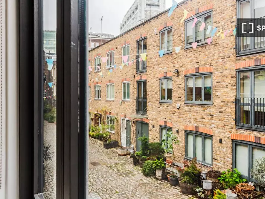 Immagine 6 di Appartamento in affitto  in Warren Mews a Camden Town