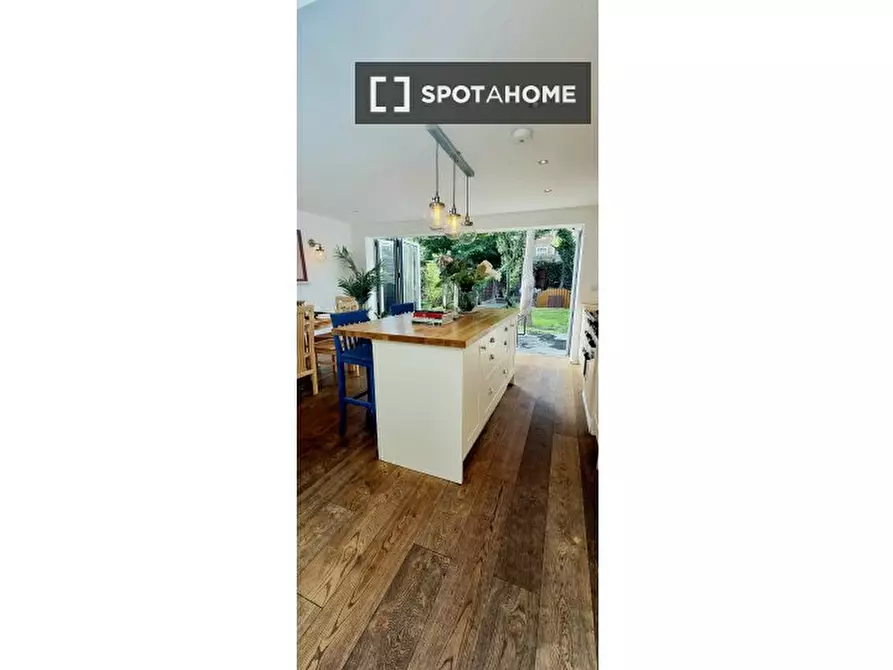 Immagine 5 di Appartamento in affitto  in Malpas Rd a Lewisham