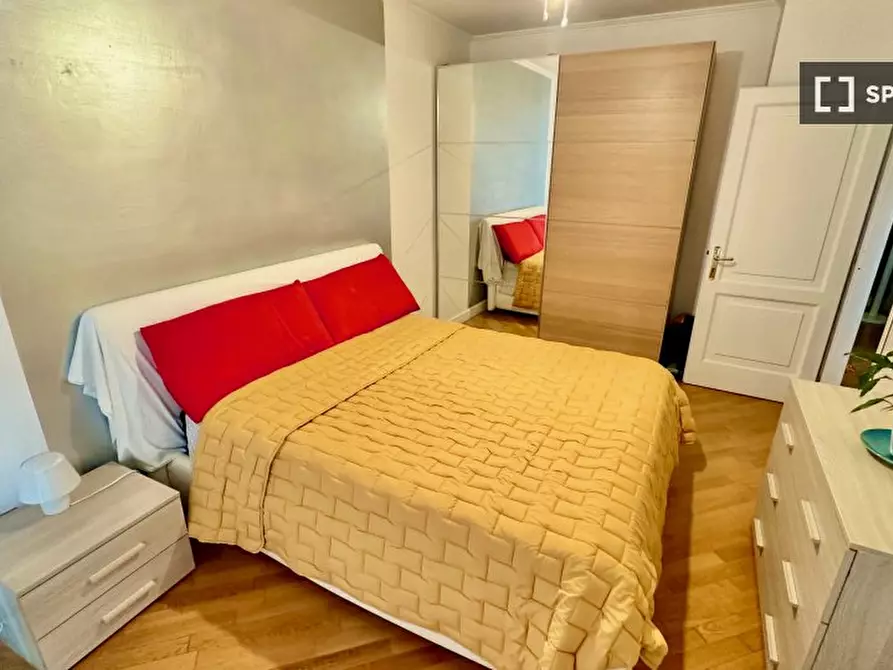 Immagine 12 di Camera condivisa in affitto  in Via Giuseppe Dessì a Roma