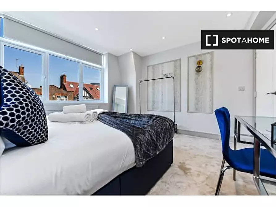 Immagine 2 di Appartamento in affitto  in Flat Goldman House - 122 Wembley Park drive HA9 8HP a Brent