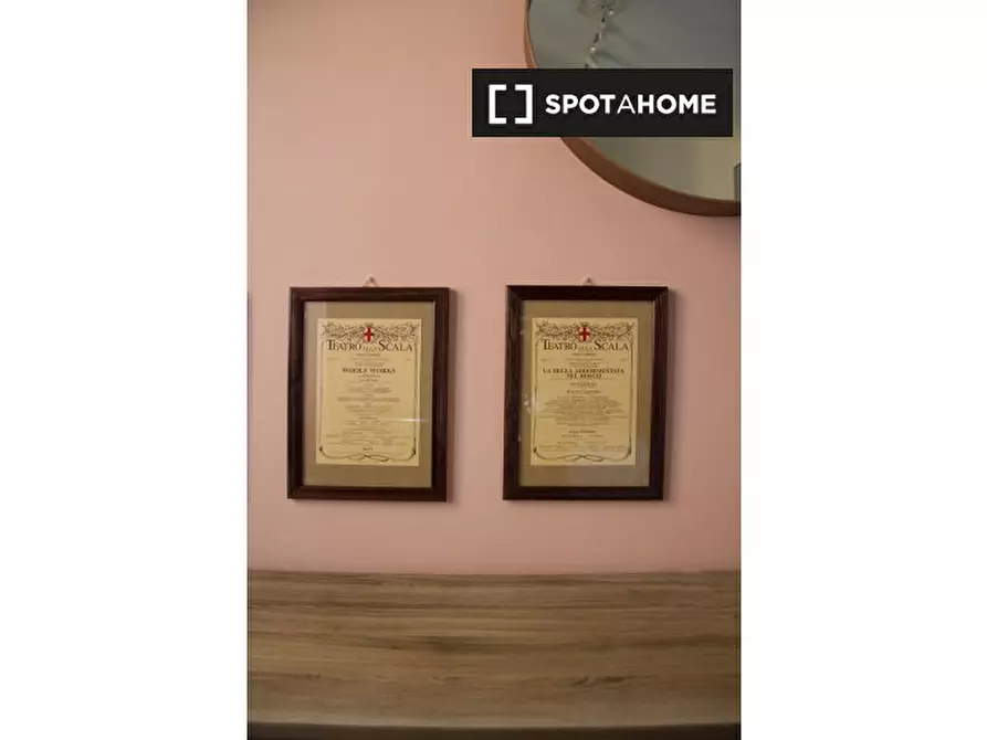 Immagine 13 di Appartamento in affitto  in Via dei Piatti a Milano