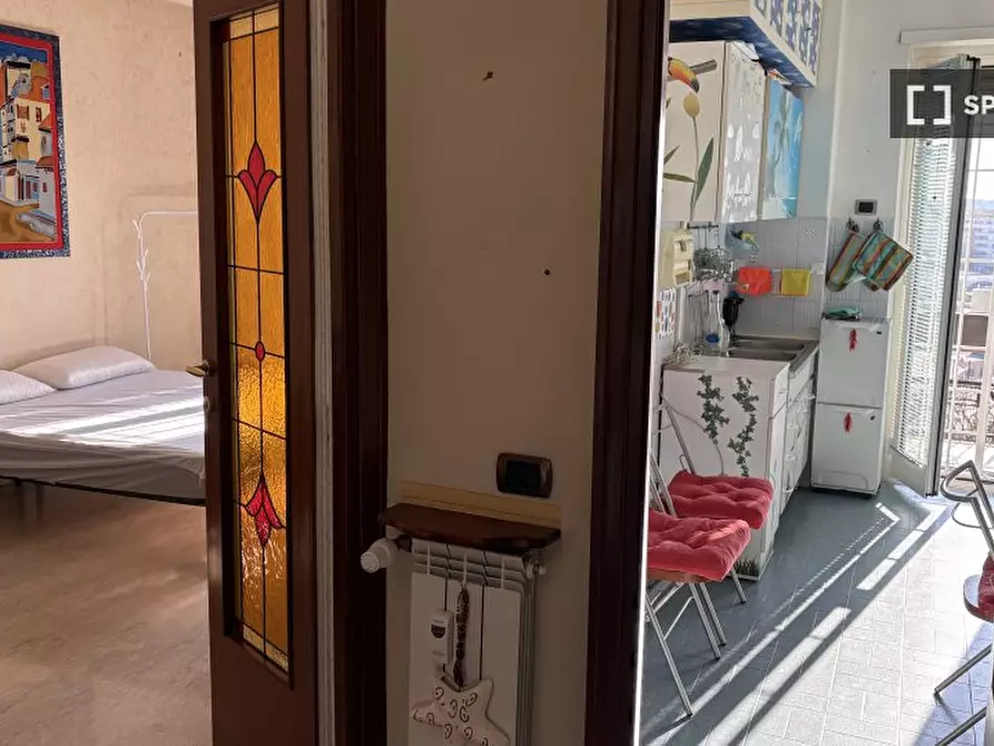 Immagine 6 di Camera condivisa in affitto  in Via Ugo Pesci a Roma