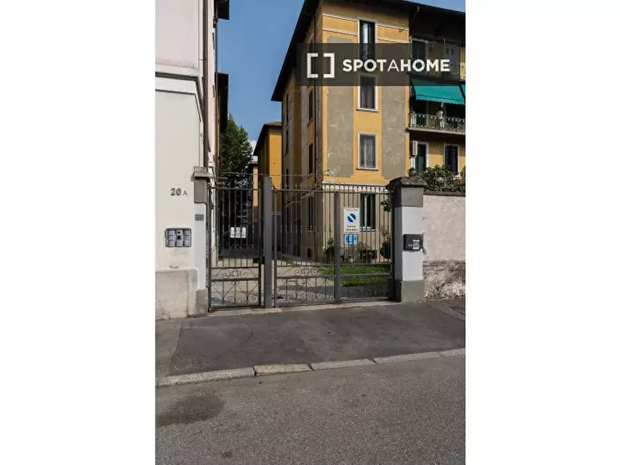 Immagine 15 di Appartamento in affitto  in Viale Puglie a Milano