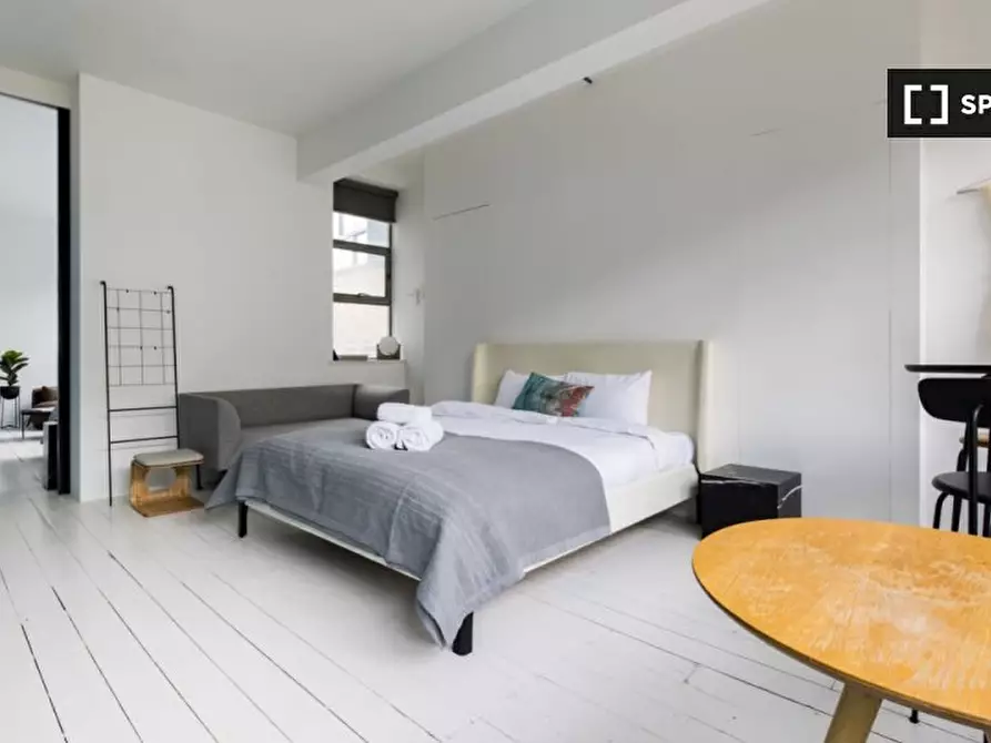 Immagine 9 di Appartamento in affitto  in New Inn Yard a Islington