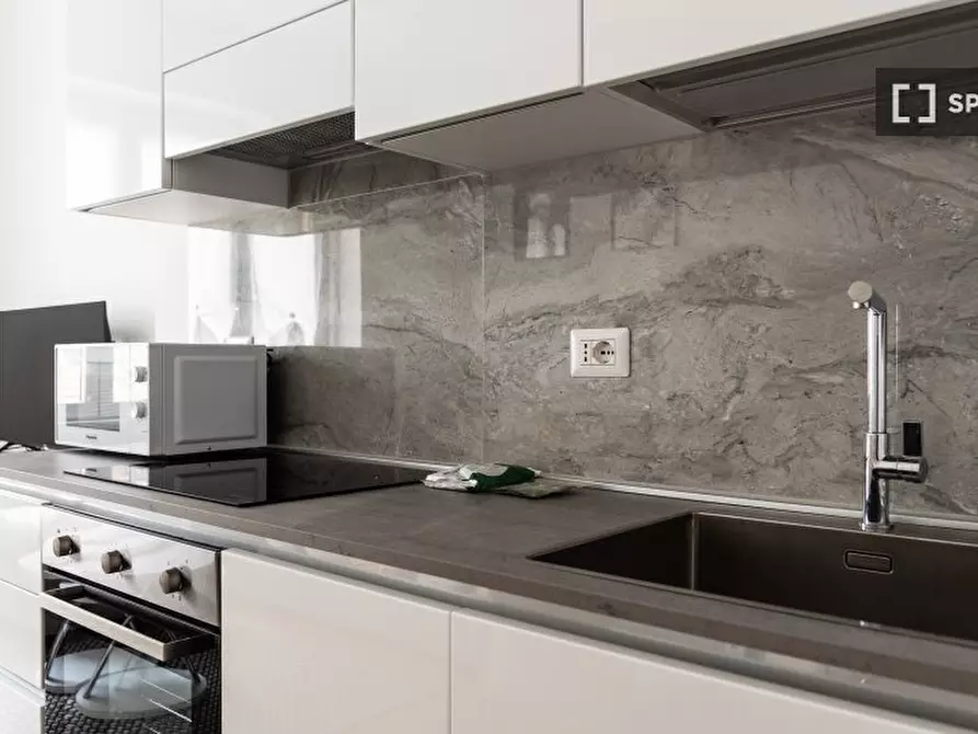 Immagine 11 di Appartamento in affitto  in Via Falcone a Milano