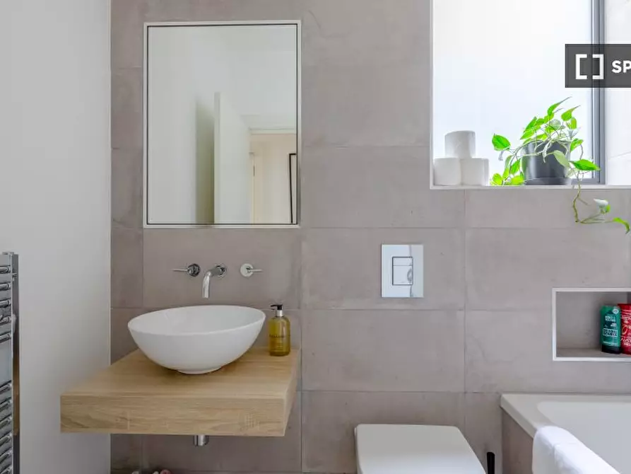 Immagine 18 di Appartamento in affitto  in flat a Poplar