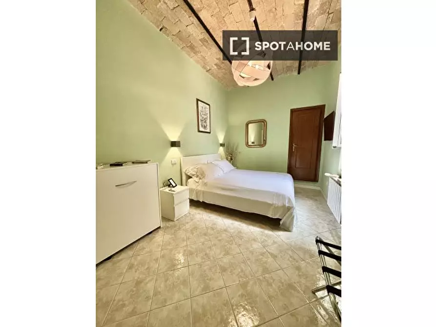 Immagine 8 di Appartamento in affitto  in Via della Scala a Roma