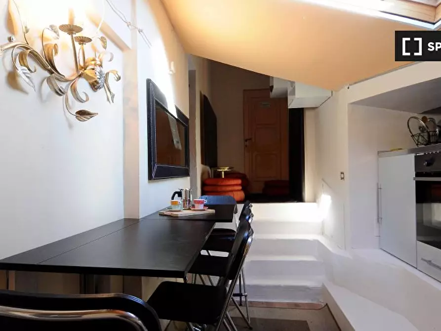 Immagine 2 di Appartamento in affitto  in Lungarno Amerigo Vespucci a Firenze