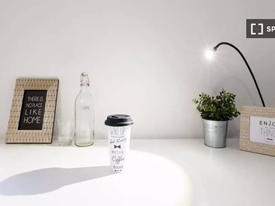 Immagine 4 di Camera condivisa in affitto  in Via Col Moschin a Milano