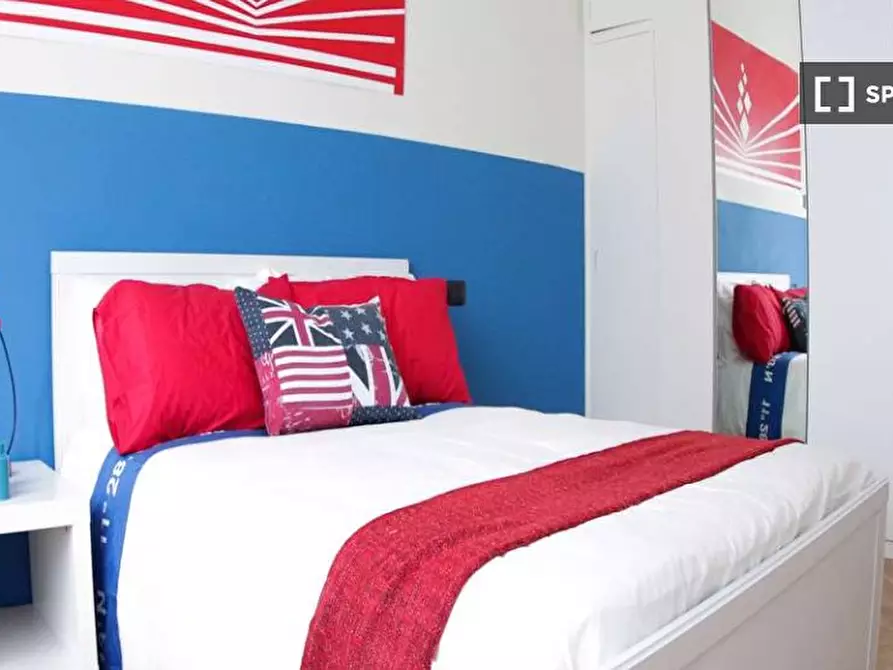 Immagine 2 di Camera condivisa in affitto  in Viale Brianza a Milano