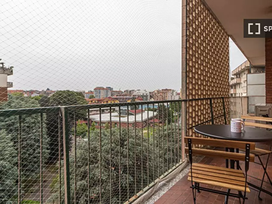 Immagine 2 di Appartamento in affitto  in Via Felice Venosta a Milano