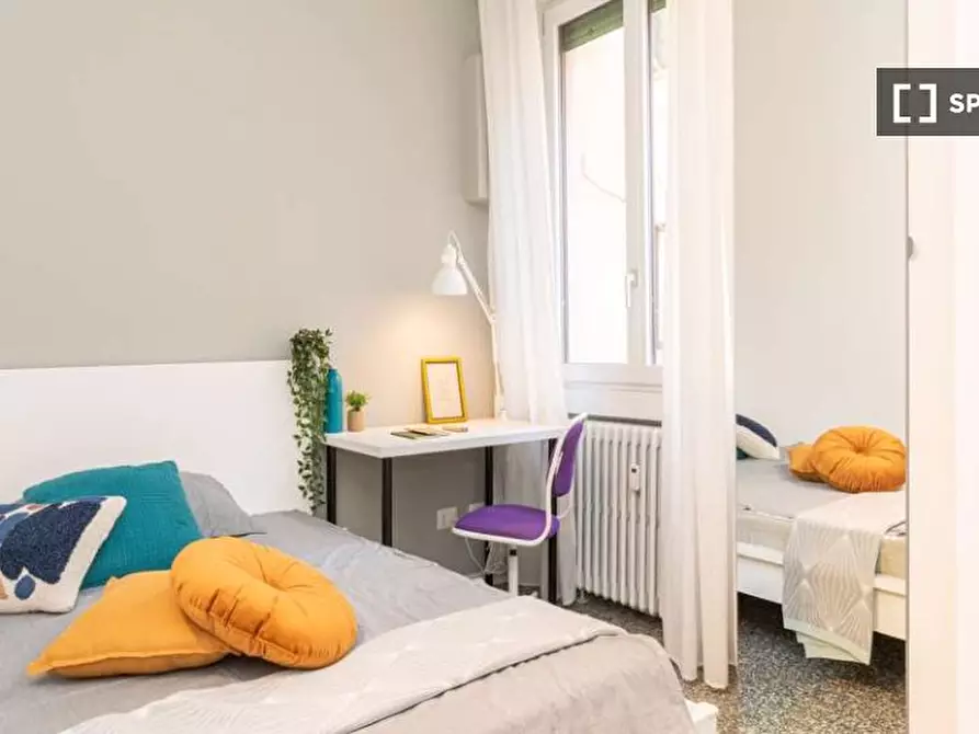 Immagine 3 di Camera condivisa in affitto  in Corso Magenta a Milano