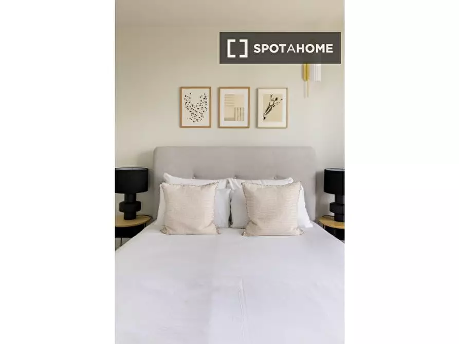 Immagine 9 di Appartamento in affitto  in Hathersage Court a Islington