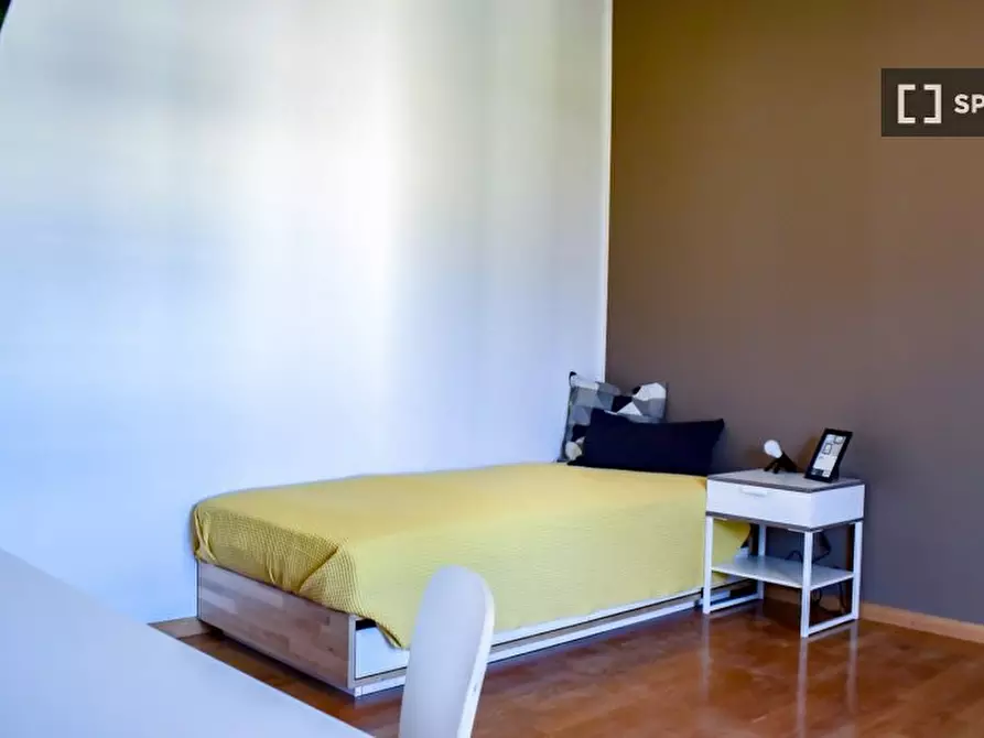 Immagine 4 di Camera condivisa in affitto  in Via Verdi a Trento