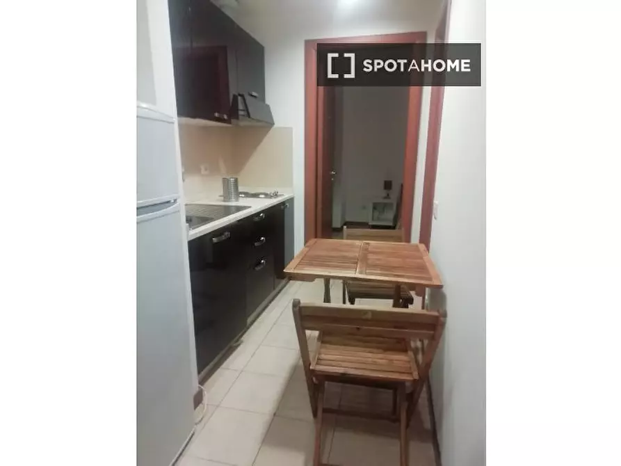 Immagine 5 di Camera condivisa in affitto  in Via Prenestina a Roma