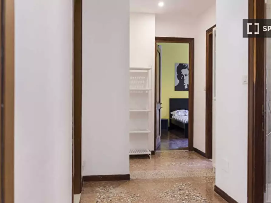 Immagine 13 di Camera condivisa in affitto  in Viale Giovanni Vicini a Bologna