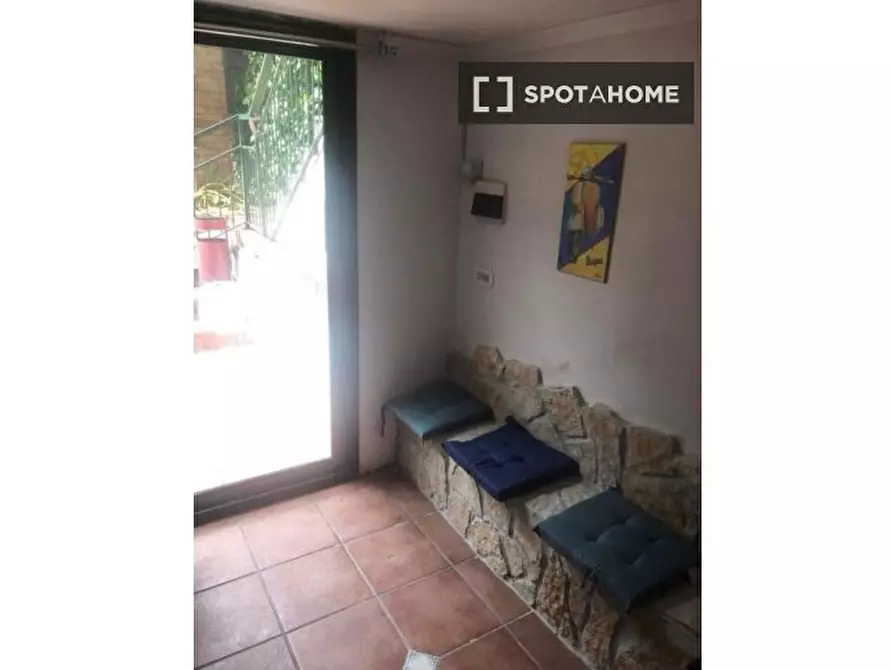 Immagine 2 di Appartamento in affitto  in Via Aniello Falcone a Napoli