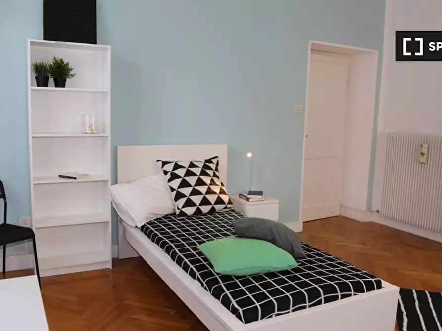 Immagine 4 di Camera condivisa in affitto  in Viale Verona a Trento