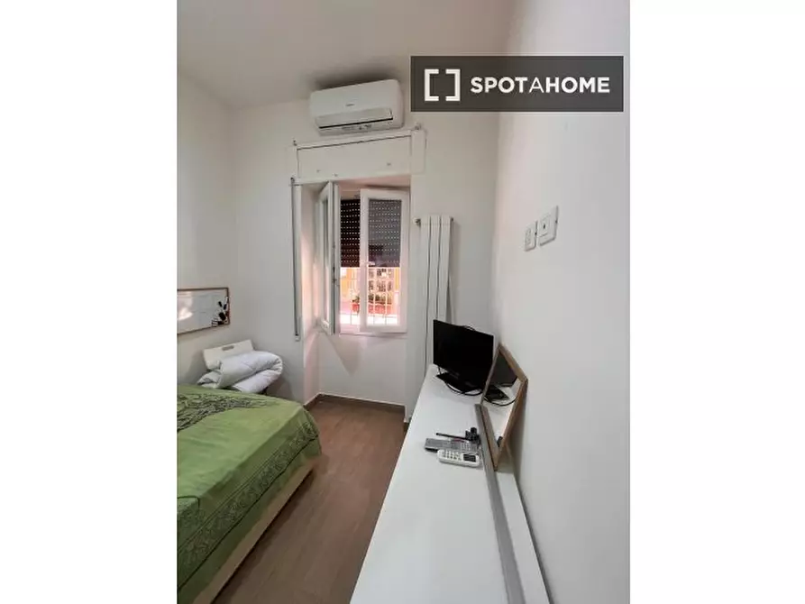 Immagine 8 di Appartamento in affitto  in Via Rocca di Papa a Roma