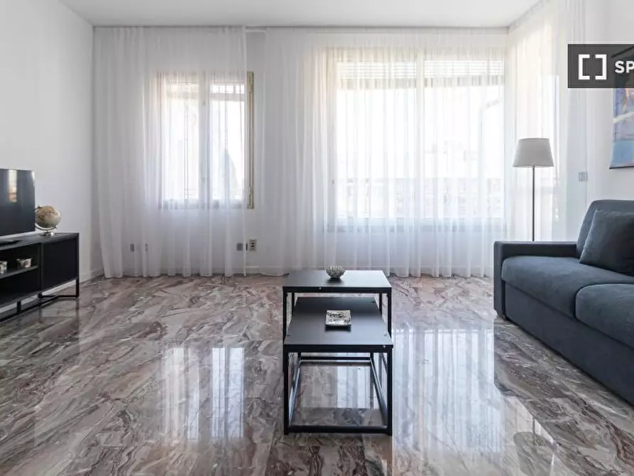 Immagine 9 di Appartamento in affitto  in Piazza Sant'Ambrogio a Milano